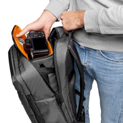 GEARUP CREATOR BOX M II GEARUP CREATOR BOX M IIFabriqué LowePro