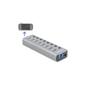 Hub USB 3.2 Gen 1 avec 7 ports + 1 port de chargement rapide + 1 port USB-C PD 3.0 avec interrupteur et voyant Delock
