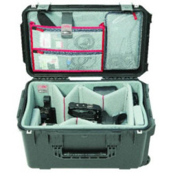 Valise iSeries 2213-12 Valise avec séparateurs vidéo et SKB