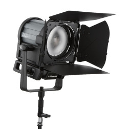 Sola 6+ Daylight Fresnel Projecteur LED DaylightTélécomm
