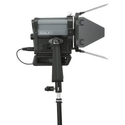 Sola 4+ Daylight Fresnel Projecteur LEDDMX intégré avec Litepanels