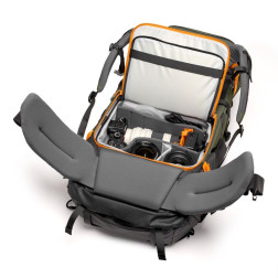 PhotoSportPRO 70L AW IV (M-L) LowePro