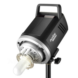 MS200-D Kit Découvrez le kit Godox MS200-D 3, une soluti Godox