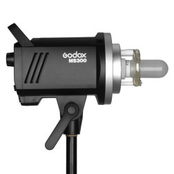 MS300-F Kit Découvrez le kit Godox MS300-F, un ensemble Godox