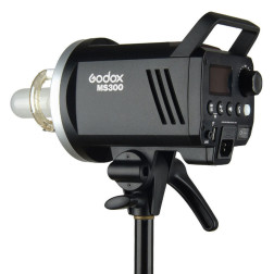 MS300-F Kit Découvrez le kit Godox MS300-F, un ensemble Godox