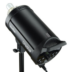 DP600III Studio Flash Découvrez le Godox DP600III, un fl Godox