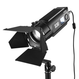 Focusing LED Light S30 Kit Découvrez le kit Godox S30, c Godox