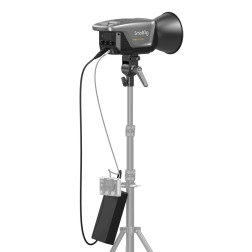 3966 RC350B Bi-Color Découvrez la torche SmallRig RC 350 SmallRig