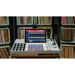 MPC-X-SE 16 pads et encodeurs, 10,1'' multitouch, specia AKAI PROFESSIONAL