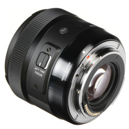 30 mm F1.4 Art DC HSM Canon EF
