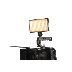 CL-15 SWIT CL-15 On Camera 15W LED Light416pcs ultra bri Swit
