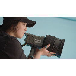Amaran 100d S 5.600K Bowens 100W daylight Aputure