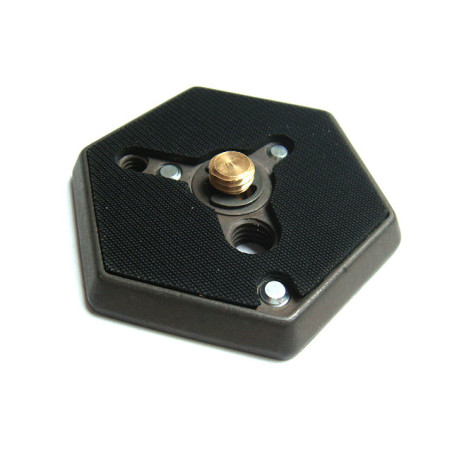130-38 - Hexagonal Quick Release Plate (Flat Bottomed) w Manfrotto