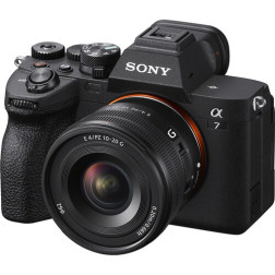 10-20 mm f4 PZ G APS-C monture E Sony