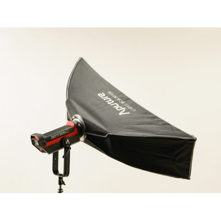 Light Box 30x120 Aputure