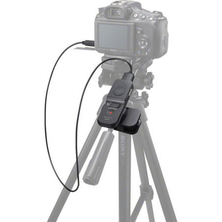 Remote Control with Multi-terminal Cable Remote Control