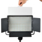 Godox LED 500W Daylight with Barndoor Découvrez le panne Godox LED 500W Daylight with Barndoor Découvrez le panne