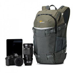 Flipside Trek BP 250 AW LowePro