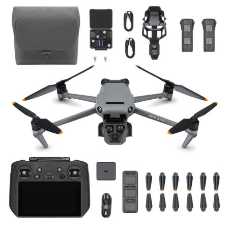 Mavic 3 Pro Fly More Combo avec DJI RC Pro DJI