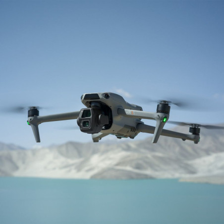 Air 3S Fly More Combo avec radiocommande DJI RC-N3