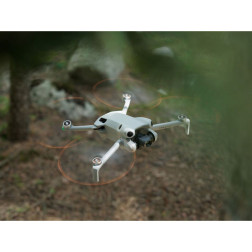 Mini 4 Pro avec radiocommande DJI RC-N2