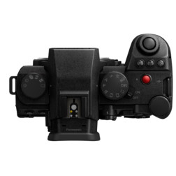 DC-S5II-X et 20-60mm F3,5-5,6 Panasonic