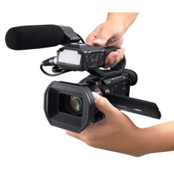 AG-CX18 Camescope 4k zoom x24