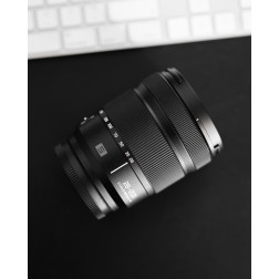 28-200 mm F4-7.1 monture L