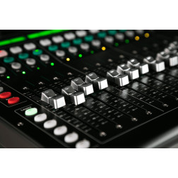 SQ-5 Consoles numériques - 16 entrées locales rackable ALLEN & HEATH