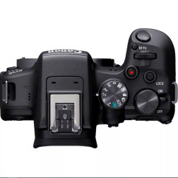 EOS-R10 + RF-S18-150 F3,5-6,3 IS STM Canon