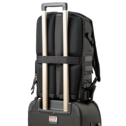 DarkLight Backpack 20L - black