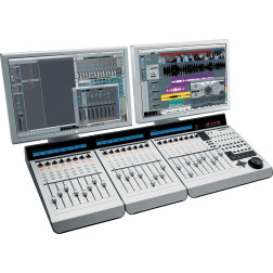 Mackie Control Universal - Universelle 8 faders & transp MACKIE