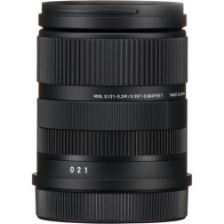 18-50mm f/2.8 DC DN (C) L