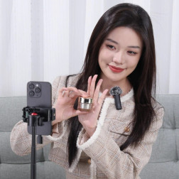 Ulanzi WM-10 Portable In-Line Microphone (Apple Version)