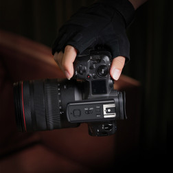 Ulanzi TT-01 Wireless Flash Trigger