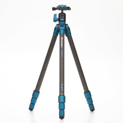 TSSL08CN00P SuperSlim Carbon Tripod