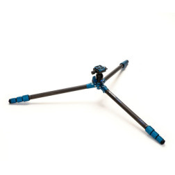 TSSL08CN00P SuperSlim Carbon Tripod