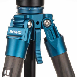 TSSL08CN00P SuperSlim Carbon Tripod