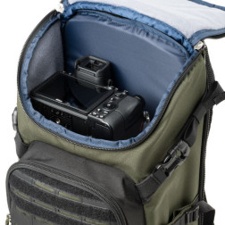 DarkLight Backpack 14L - montane green