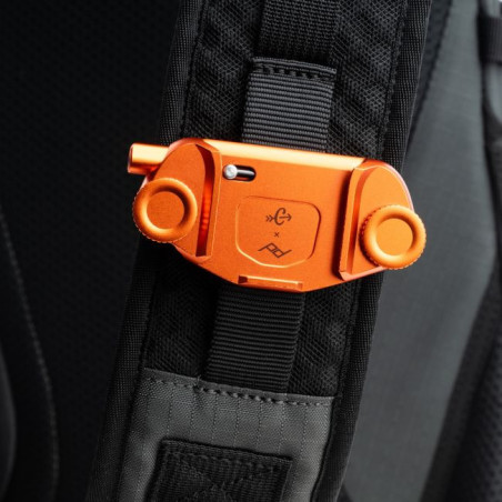 PhotoCross V2 11L Basalt Black