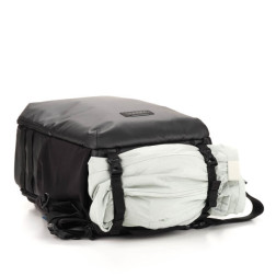Solstice v2 24L Backpack - Black
