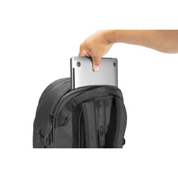 Travel backpack 30L v2 - black