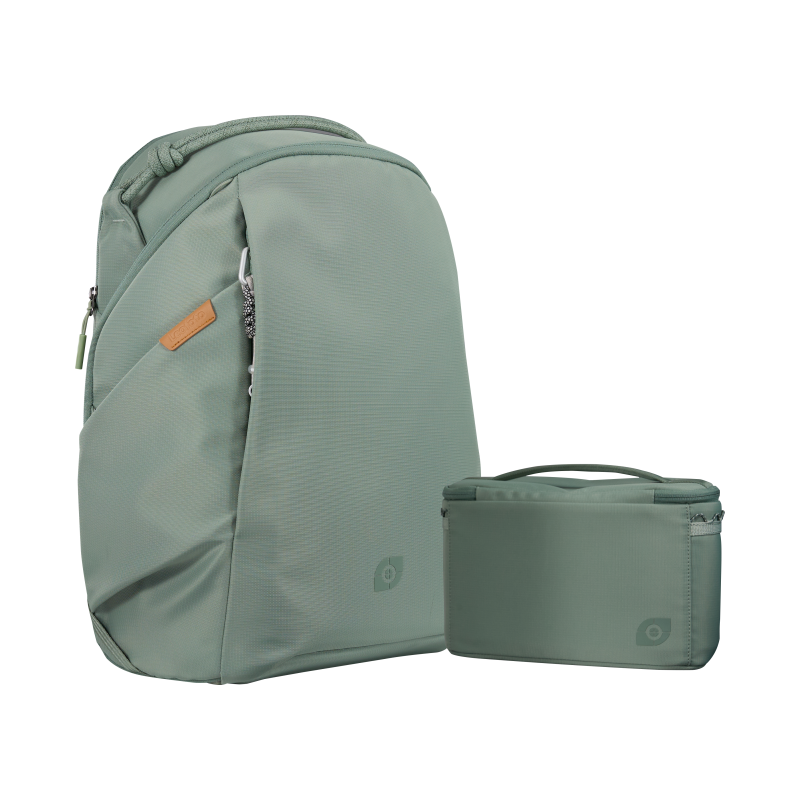Dailylite Series Backpack 17L green incl. camera cube Dailylite Series Backpack 17L green incl. camera cube