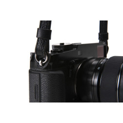 ACAM 284 leather camera strap black