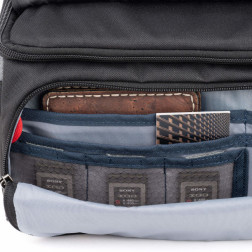 Mirrorless Mover 25 - Cool Grey