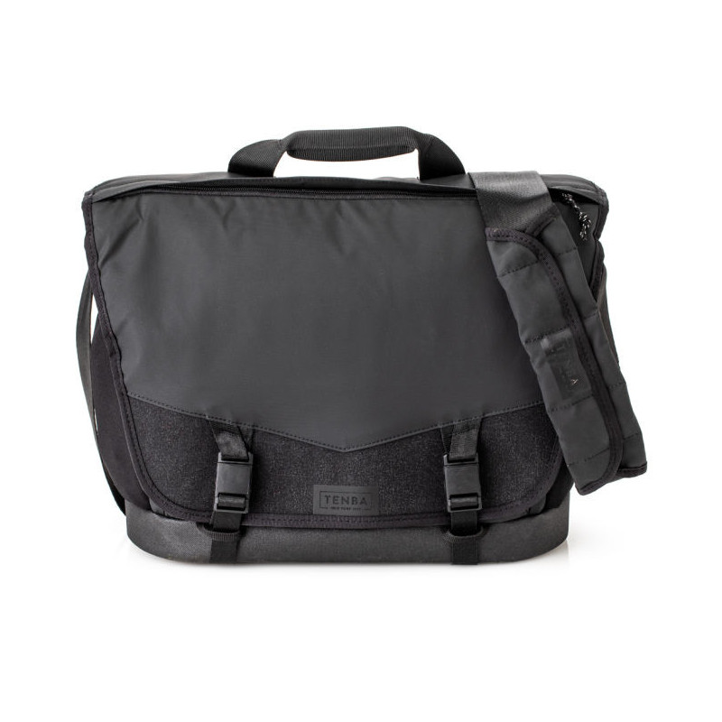 DNA 13 Messenger Bag — Black