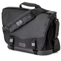 DNA 13 Messenger Bag — Black