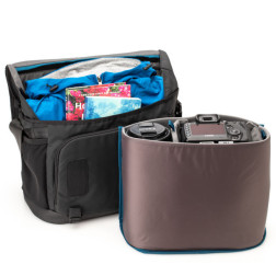 DNA 13 Messenger Bag   Black