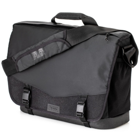 DNA 16 Slim Messenger Bag — Black