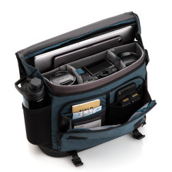 DNA 16 Slim Messenger Bag   Blue